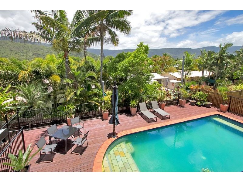 Trinity Beach QLD 4879