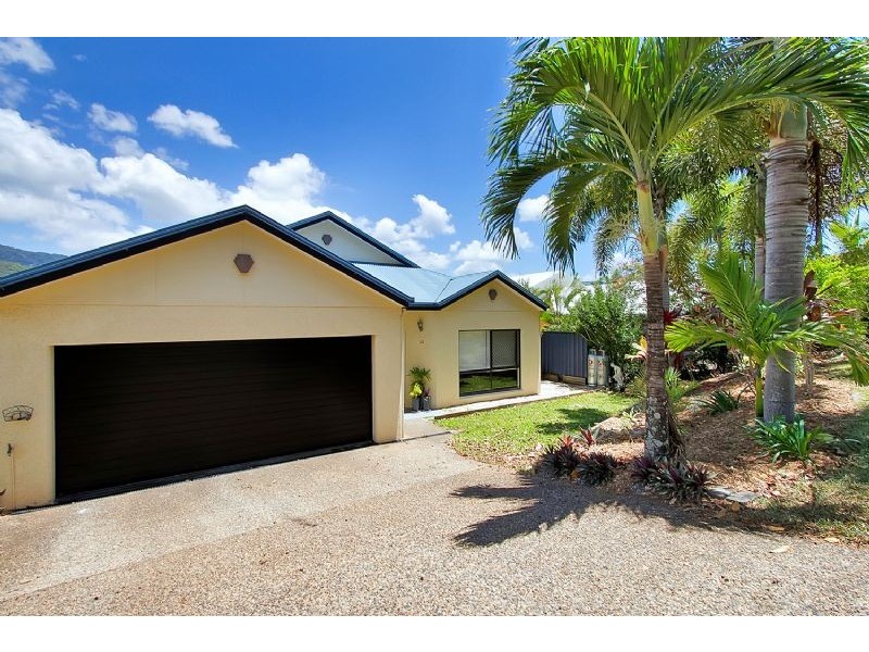 Trinity Beach QLD 4879