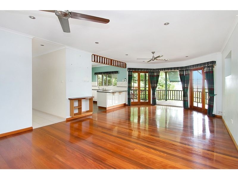 13 Darkin Close, Smithfield QLD 4878