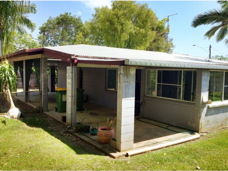 99 Trinity Beach Road, Trinity Beach QLD 4879