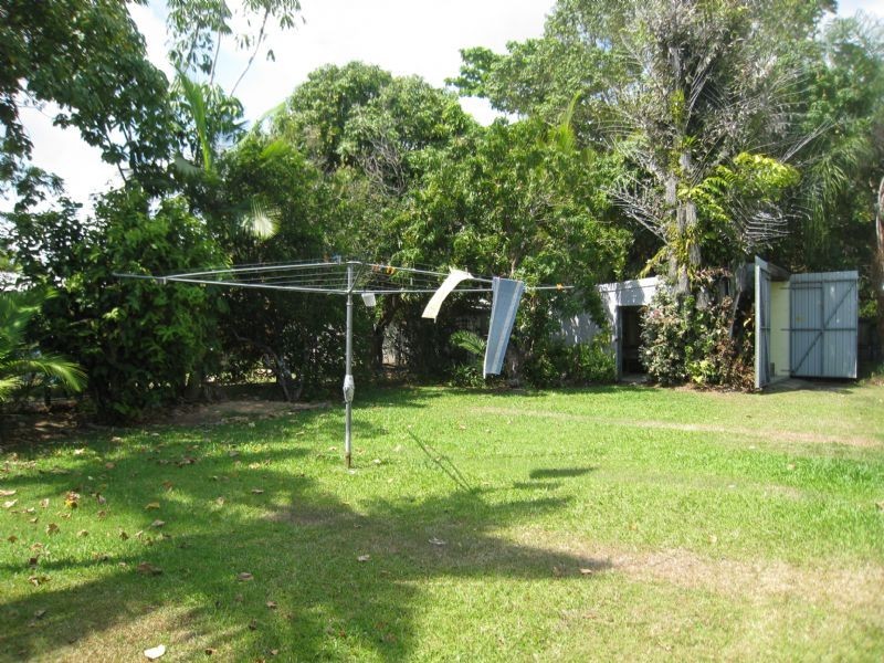 99 Trinity Beach Road, Trinity Beach QLD 4879
