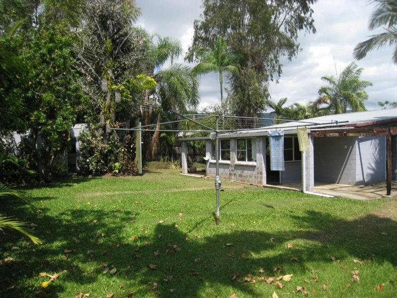 99 Trinity Beach Road, Trinity Beach QLD 4879