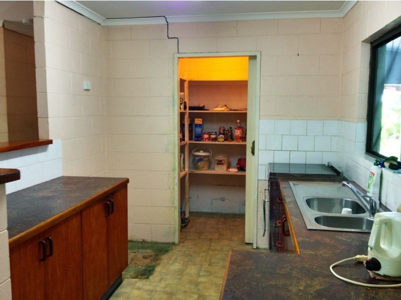 99 Trinity Beach Road, Trinity Beach QLD 4879