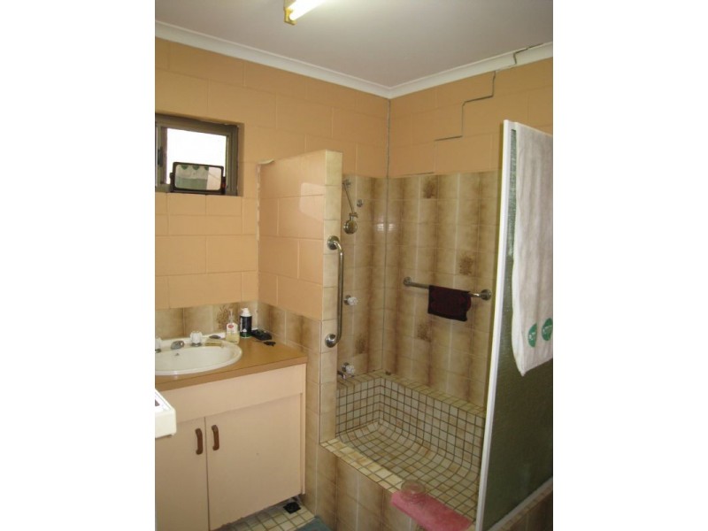 99 Trinity Beach Road, Trinity Beach QLD 4879