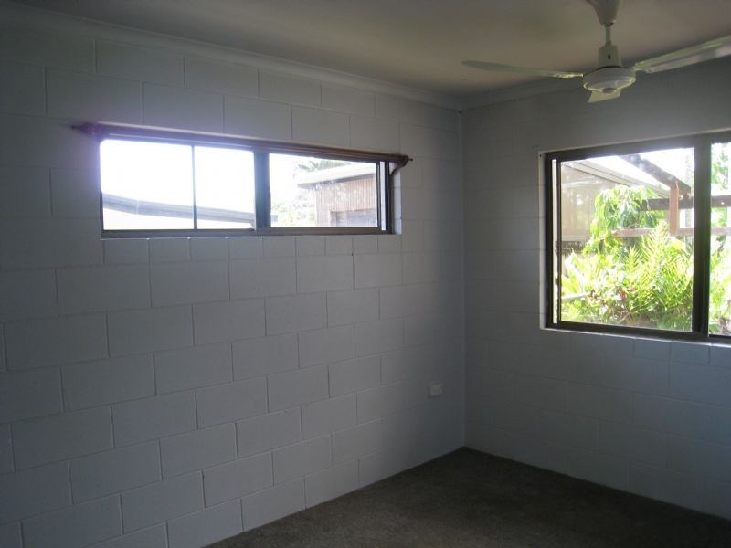 99 Trinity Beach Road, Trinity Beach QLD 4879