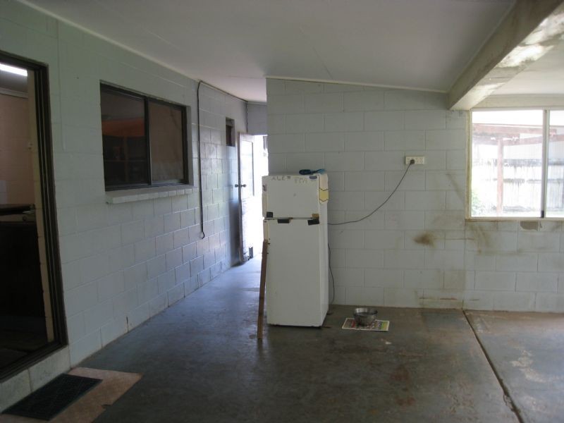 99 Trinity Beach Road, Trinity Beach QLD 4879