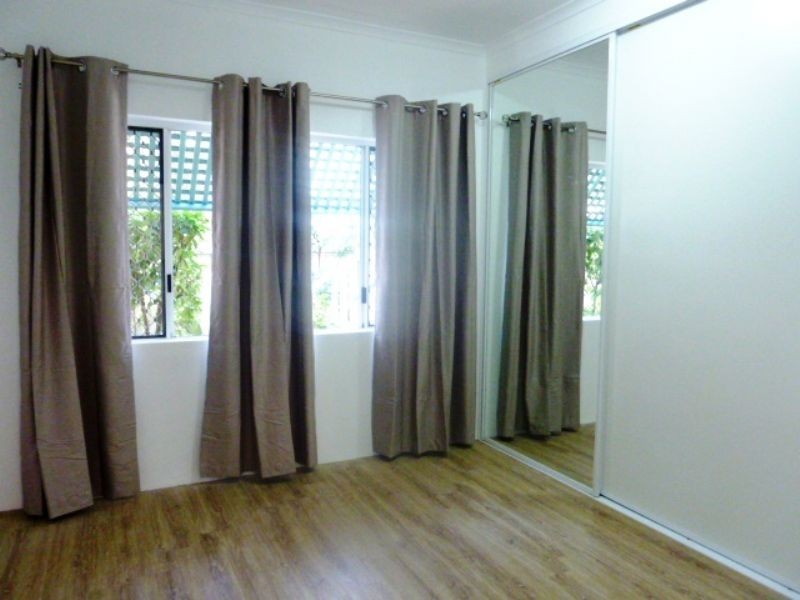 1/27 Balaclava Road, Earlville QLD 4870