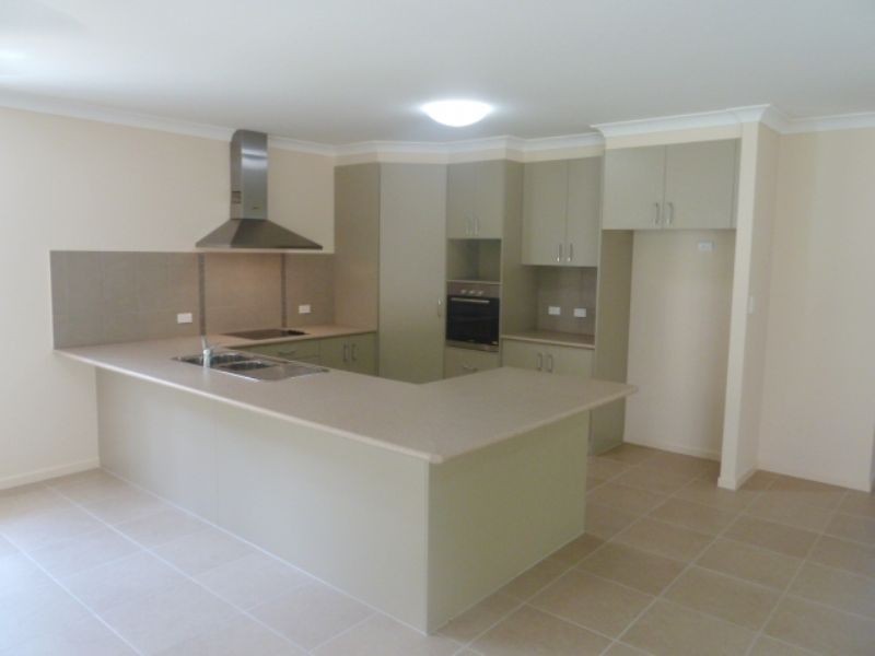 10 Hideaway Close, Palm Cove QLD 4879