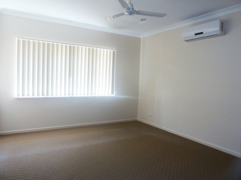 10 Hideaway Close, Palm Cove QLD 4879