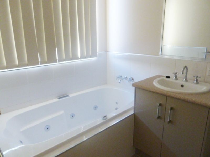 10 Hideaway Close, Palm Cove QLD 4879