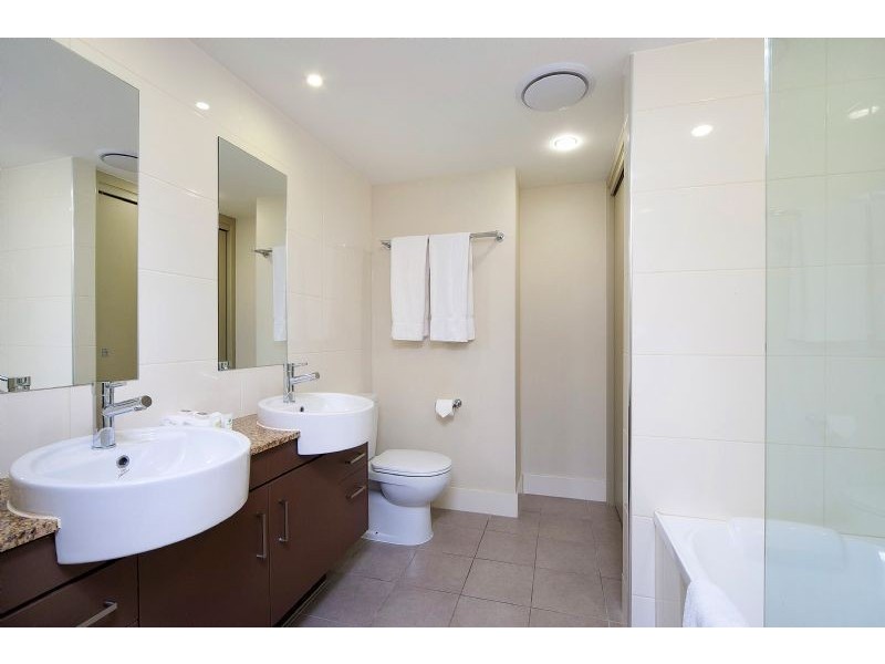 Kewarra Beach QLD 4879