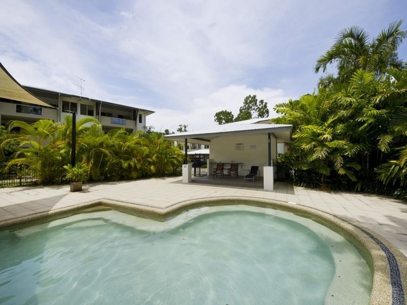 9/1804 Captain Cook Highway, Clifton Beach QLD 4879