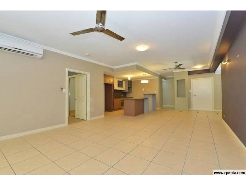 9/1804 Captain Cook Highway, Clifton Beach QLD 4879