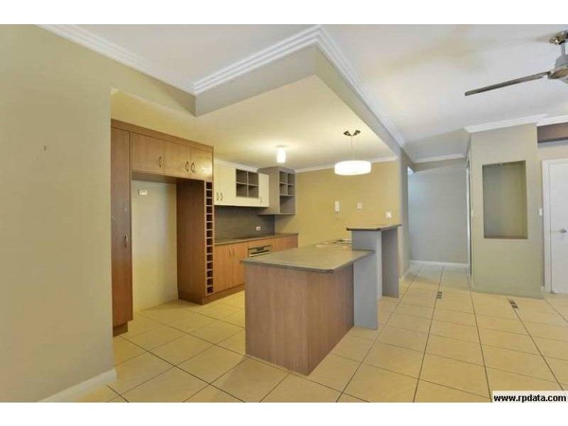 9/1804 Captain Cook Highway, Clifton Beach QLD 4879