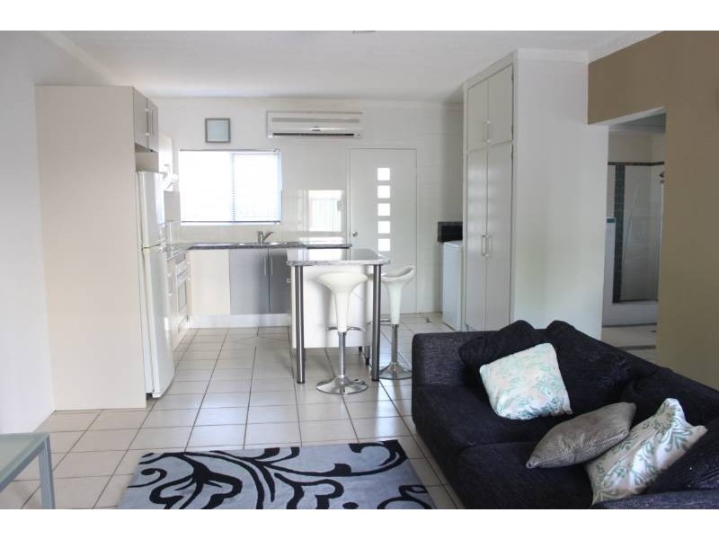 6/222 Grafton Street, Cairns North QLD 4870