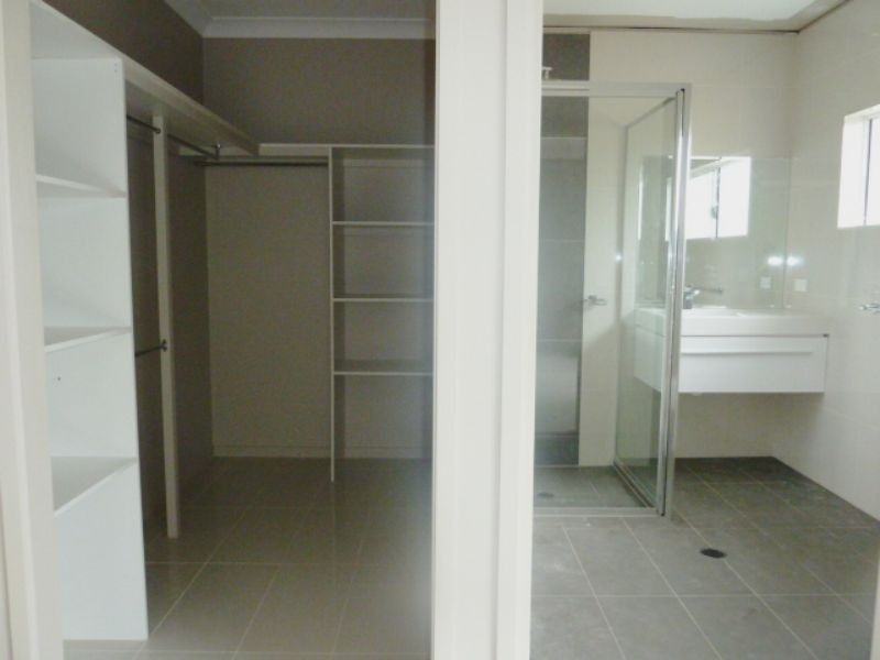 17 Endeavour Road, Clifton Beach QLD 4879