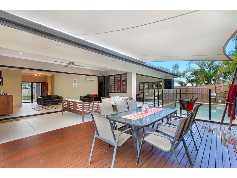 Kewarra Beach QLD 4879