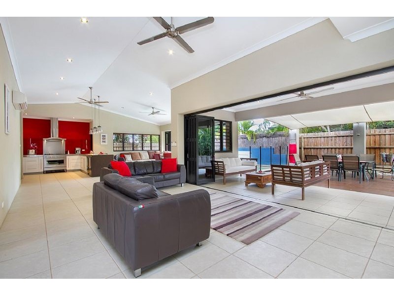 Kewarra Beach QLD 4879