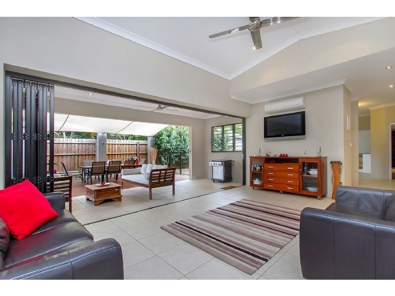 Kewarra Beach QLD 4879
