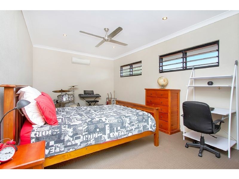Kewarra Beach QLD 4879
