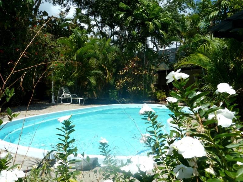 3 Flora Street, Clifton Beach QLD 4879