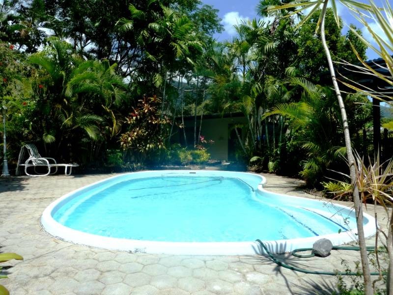 3 Flora Street, Clifton Beach QLD 4879