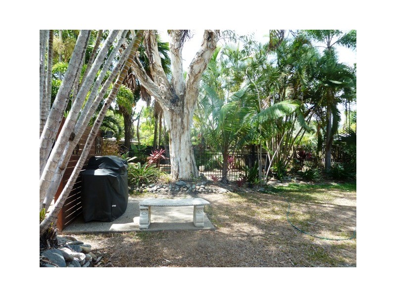 48 Periwinkle Avenue, Trinity Beach QLD 4879