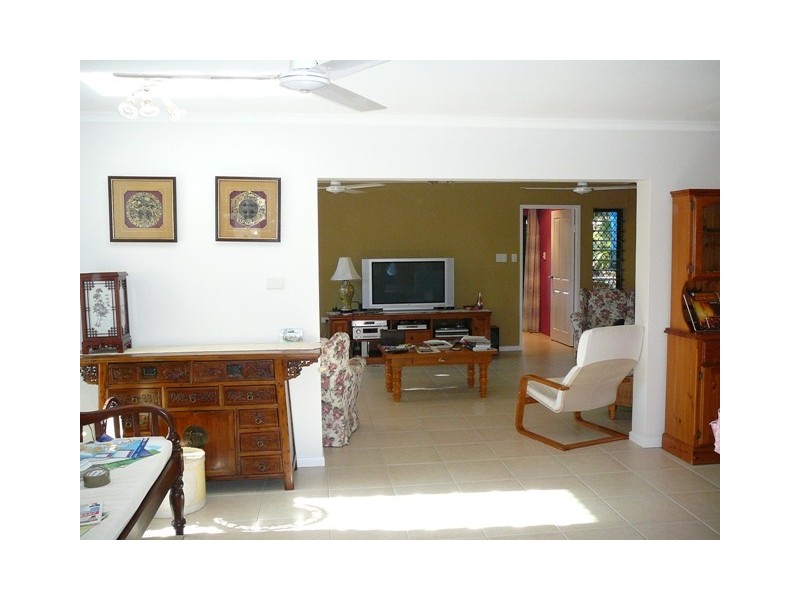 48 Periwinkle Avenue, Trinity Beach QLD 4879