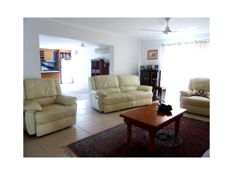 48 Periwinkle Avenue, Trinity Beach QLD 4879