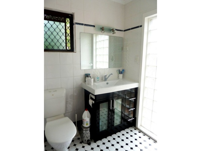 48 Periwinkle Avenue, Trinity Beach QLD 4879