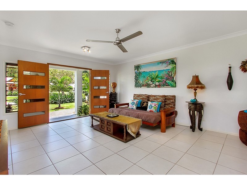13 Bowline Close, Trinity Beach QLD 4879