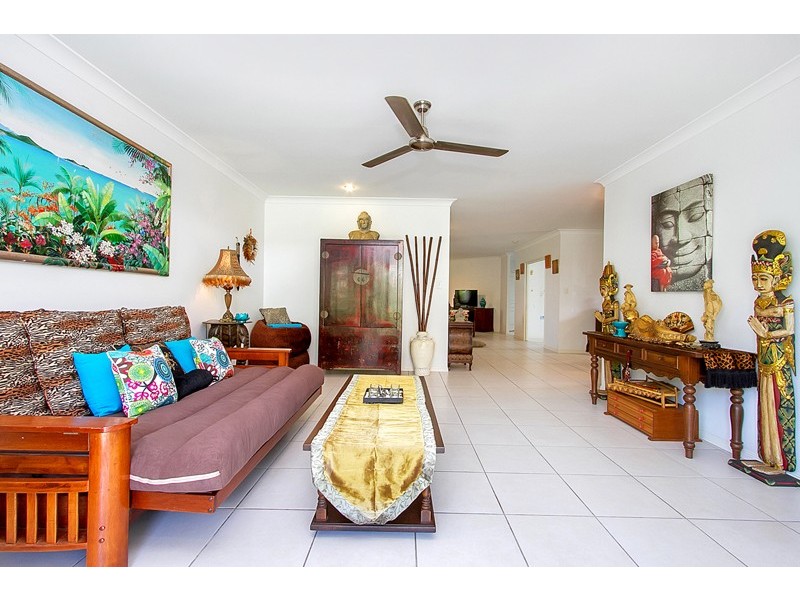 13 Bowline Close, Trinity Beach QLD 4879