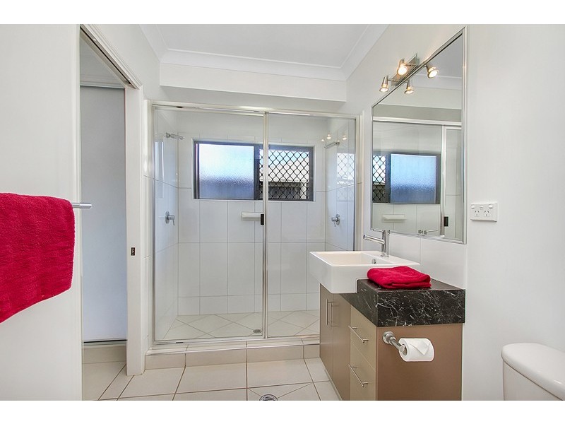 13 Bowline Close, Trinity Beach QLD 4879