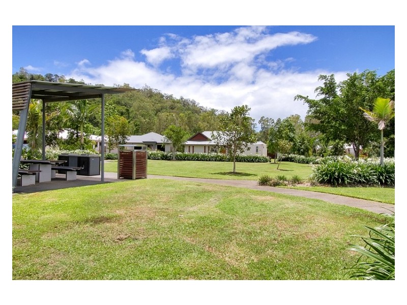 13 Bowline Close, Trinity Beach QLD 4879