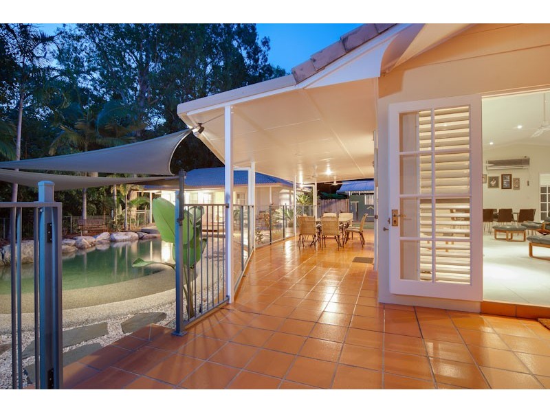 25 Gibson Close, Clifton Beach QLD 4879