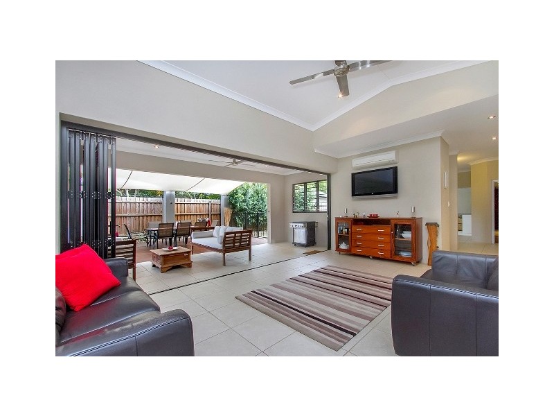 19 Burranong Street, Kewarra Beach QLD 4879