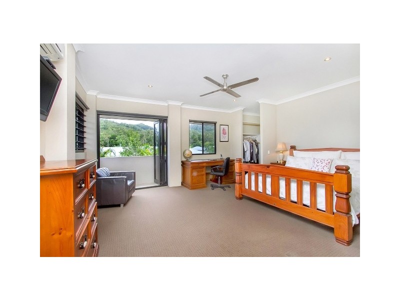 19 Burranong Street, Kewarra Beach QLD 4879