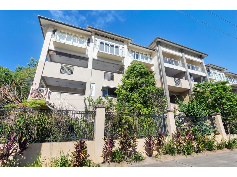 10/110 Moore Street, Trinity Beach QLD 4879