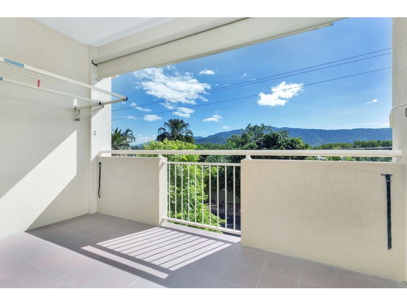 10/110 Moore Street, Trinity Beach QLD 4879