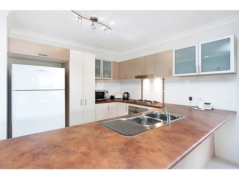 11 Flagstone Terrace, Smithfield QLD 4878