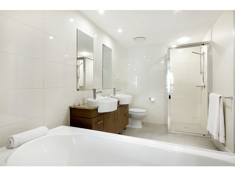 Kewarra Beach QLD 4879