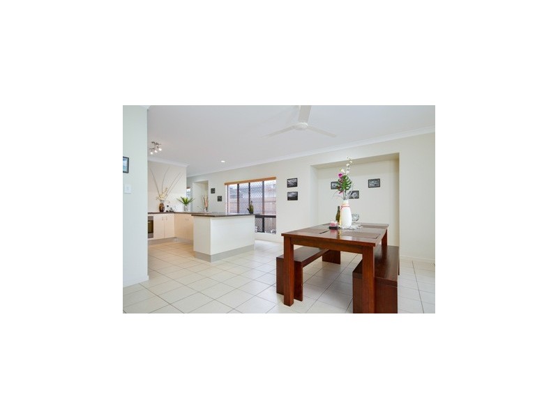8a Vetiver Street, Trinity Park QLD 4879