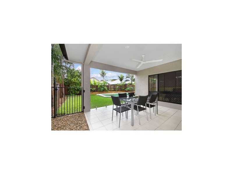 8a Vetiver Street, Trinity Park QLD 4879