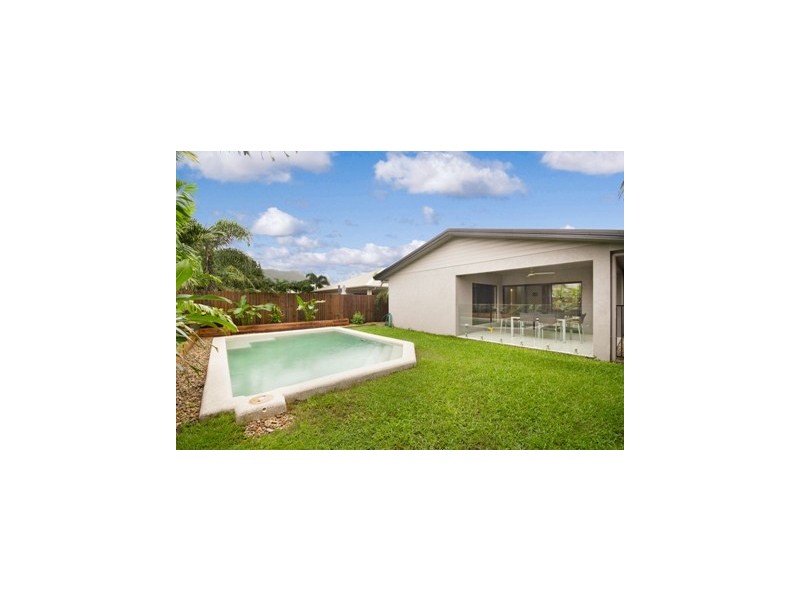 8a Vetiver Street, Trinity Park QLD 4879