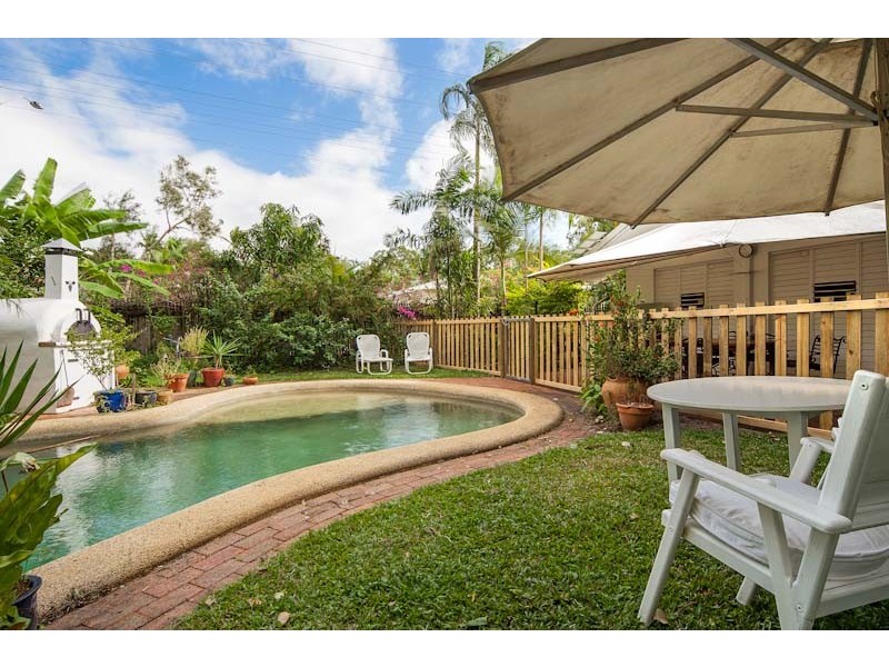 41 Petersen Street, Trinity Beach QLD 4879