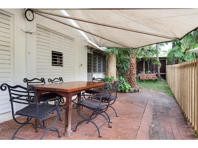 41 Petersen Street, Trinity Beach QLD 4879