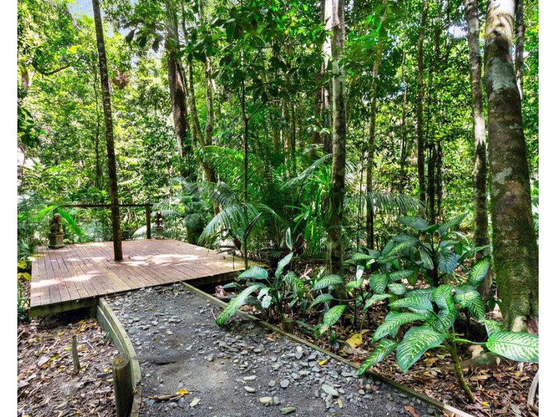 2 Butler Drive, Kuranda QLD 4881