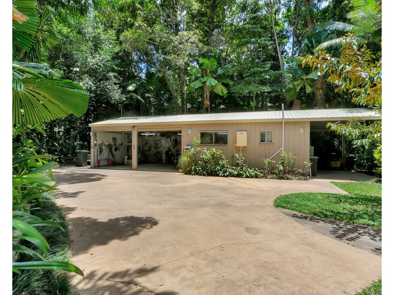 2 Butler Drive, Kuranda QLD 4881