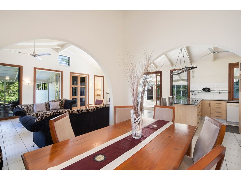 54 Terebra Street, Palm Cove QLD 4879