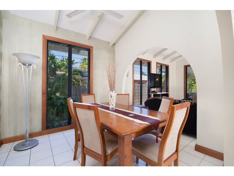 54 Terebra Street, Palm Cove QLD 4879